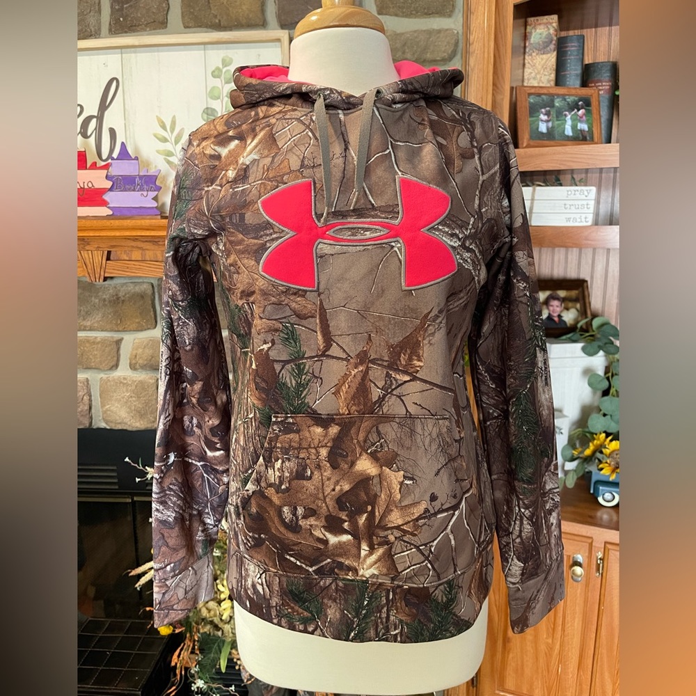 Women’s Camo Under Armour Hoodie